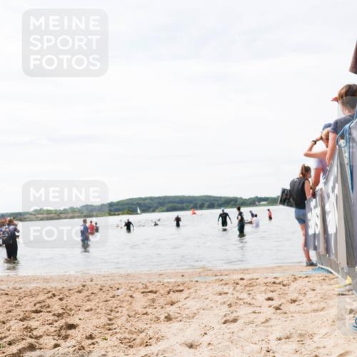 21.06.2026 - Viking Triathlon Michael Strokosch http://msf.ph/oto/9828731 21.06.2026 10:52:42 Schwimmen 624 meine-sportfotos.de