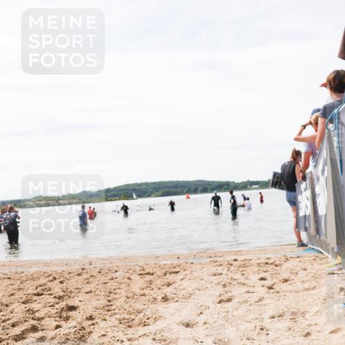 21.06.2026 - Viking Triathlon Michael Strokosch http://msf.ph/oto/9828732 21.06.2026 10:52:42 Schwimmen 624 meine-sportfotos.de
