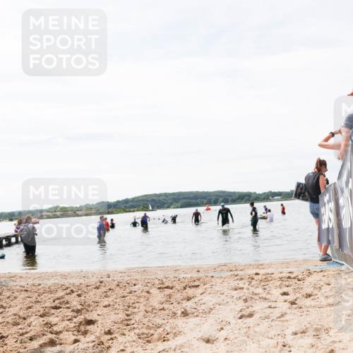 21.06.2026 - Viking Triathlon Michael Strokosch http://msf.ph/oto/9828745 21.06.2026 10:52:46 Schwimmen  meine-sportfotos.de