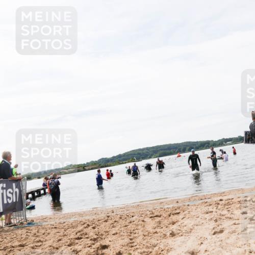21.06.2026 - Viking Triathlon Michael Strokosch http://msf.ph/oto/9828756 21.06.2026 10:52:50 Schwimmen 385 meine-sportfotos.de