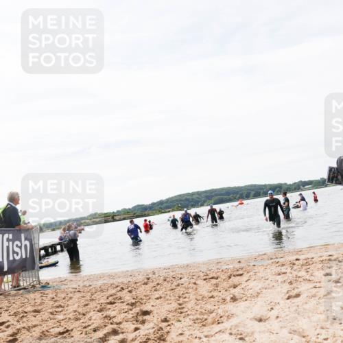 21.06.2026 - Viking Triathlon Michael Strokosch http://msf.ph/oto/9828764 21.06.2026 10:52:53 Schwimmen 385 meine-sportfotos.de