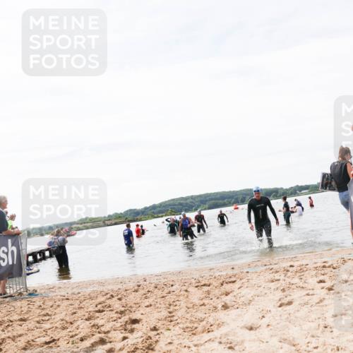 21.06.2026 - Viking Triathlon Michael Strokosch http://msf.ph/oto/9828775 21.06.2026 10:52:56 Schwimmen 385 meine-sportfotos.de