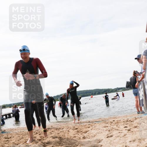 21.06.2026 - Viking Triathlon Michael Strokosch http://msf.ph/oto/9828831 21.06.2026 10:53:15 Schwimmen 133, 307, 433, 471, 564, 622, 661 meine-sportfotos.de