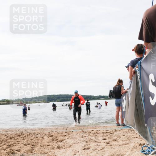 21.06.2026 - Viking Triathlon Michael Strokosch http://msf.ph/oto/9829010 21.06.2026 10:54:15 Schwimmen 237, 631 meine-sportfotos.de