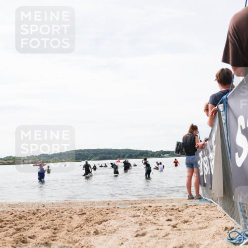 21.06.2026 - Viking Triathlon Michael Strokosch http://msf.ph/oto/9829025 21.06.2026 10:54:20 Schwimmen 237 meine-sportfotos.de