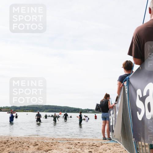21.06.2026 - Viking Triathlon Michael Strokosch http://msf.ph/oto/9829030 21.06.2026 10:54:21 Schwimmen 237 meine-sportfotos.de