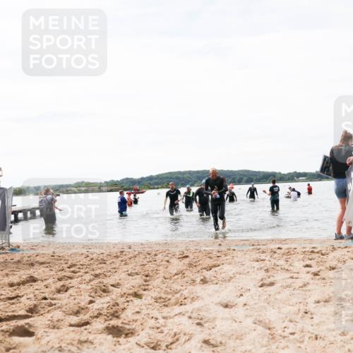 21.06.2026 - Viking Triathlon Michael Strokosch http://msf.ph/oto/9829082 21.06.2026 10:54:39 Schwimmen 413, 427, 504, 613 meine-sportfotos.de