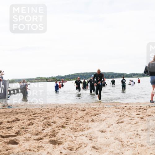 21.06.2026 - Viking Triathlon Michael Strokosch http://msf.ph/oto/9829084 21.06.2026 10:54:39 Schwimmen 413, 427, 504, 613 meine-sportfotos.de