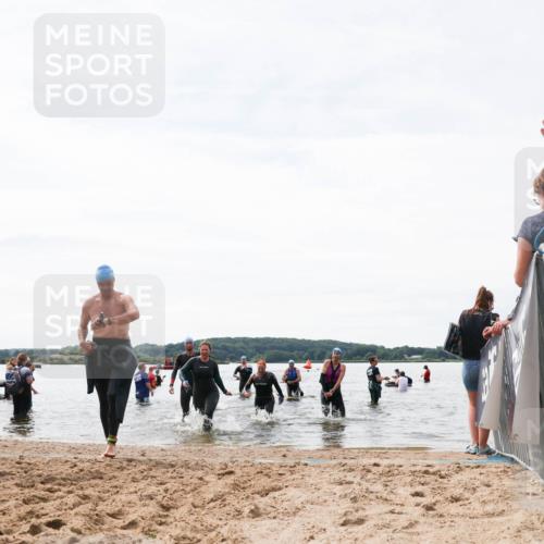 21.06.2026 - Viking Triathlon Michael Strokosch http://msf.ph/oto/9829126 21.06.2026 10:54:53 Schwimmen 52, 244, 275, 347, 424, 509 meine-sportfotos.de