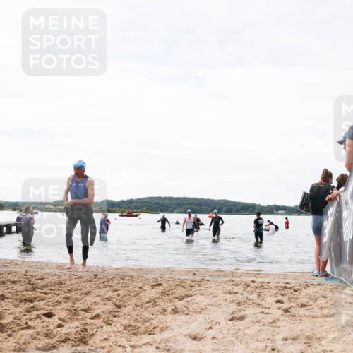 21.06.2026 - Viking Triathlon Michael Strokosch http://msf.ph/oto/9829176 21.06.2026 10:55:10 Schwimmen 160, 309 meine-sportfotos.de