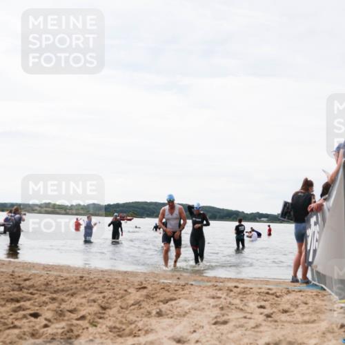 21.06.2026 - Viking Triathlon Michael Strokosch http://msf.ph/oto/9829206 21.06.2026 10:55:20 Schwimmen 305, 344, 566 meine-sportfotos.de