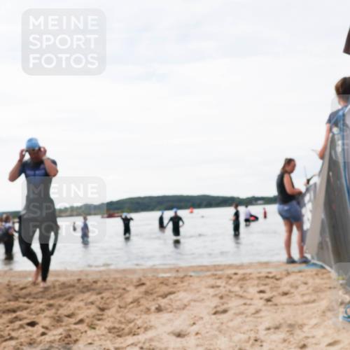 21.06.2026 - Viking Triathlon Michael Strokosch http://msf.ph/oto/9829244 21.06.2026 10:55:33 Schwimmen 305, 417, 561 meine-sportfotos.de