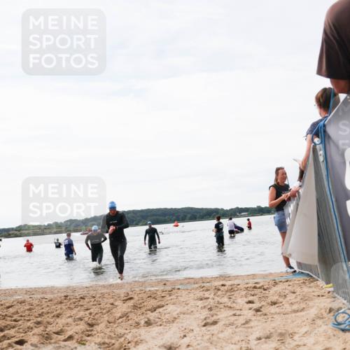 21.06.2026 - Viking Triathlon Michael Strokosch http://msf.ph/oto/9829266 21.06.2026 10:55:40 Schwimmen 81, 417 meine-sportfotos.de
