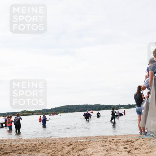 21.06.2026 - Viking Triathlon Michael Strokosch http://msf.ph/oto/9829329 21.06.2026 10:56:02 Schwimmen 264 meine-sportfotos.de