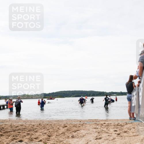 21.06.2026 - Viking Triathlon Michael Strokosch http://msf.ph/oto/9829332 21.06.2026 10:56:03 Schwimmen 264 meine-sportfotos.de