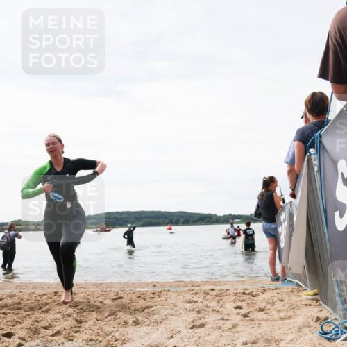 21.06.2026 - Viking Triathlon Michael Strokosch http://msf.ph/oto/9829423 21.06.2026 10:56:33 Schwimmen 127 meine-sportfotos.de