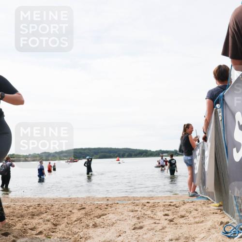 21.06.2026 - Viking Triathlon Michael Strokosch http://msf.ph/oto/9829425 21.06.2026 10:56:34 Schwimmen 127 meine-sportfotos.de