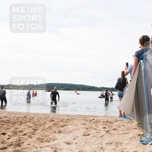 21.06.2026 - Viking Triathlon Michael Strokosch http://msf.ph/oto/9829442 21.06.2026 10:56:40 Schwimmen 374 meine-sportfotos.de
