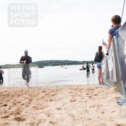 21.06.2026 - Viking Triathlon Michael Strokosch http://msf.ph/oto/9829453 21.06.2026 10:56:44 Schwimmen 374 meine-sportfotos.de