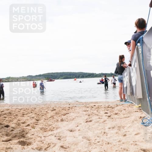 21.06.2026 - Viking Triathlon Michael Strokosch http://msf.ph/oto/9829459 21.06.2026 10:56:46 Schwimmen 374 meine-sportfotos.de