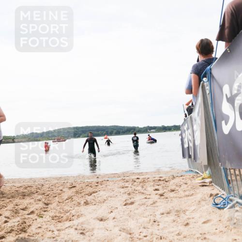 21.06.2026 - Viking Triathlon Michael Strokosch http://msf.ph/oto/9829529 21.06.2026 10:57:14 Schwimmen 401 meine-sportfotos.de