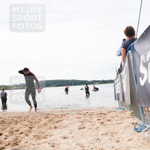 21.06.2026 - Viking Triathlon Michael Strokosch http://msf.ph/oto/9829547 21.06.2026 10:57:20 Schwimmen 401 meine-sportfotos.de