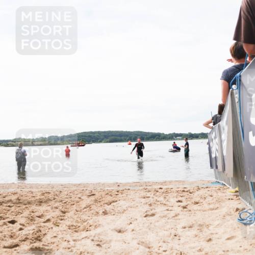 21.06.2026 - Viking Triathlon Michael Strokosch http://msf.ph/oto/9829582 21.06.2026 10:57:31 Schwimmen 652 meine-sportfotos.de