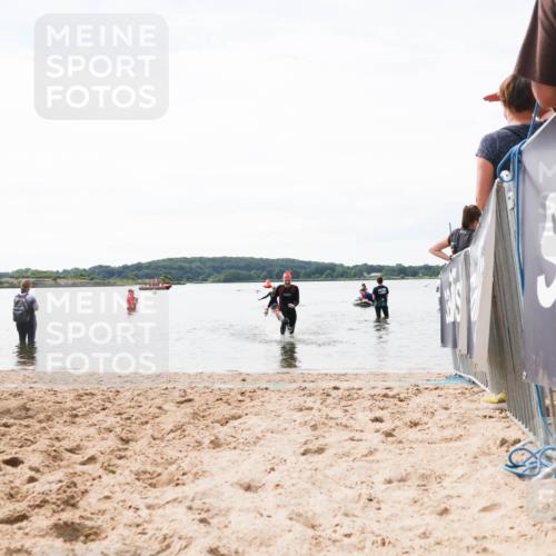 21.06.2026 - Viking Triathlon Michael Strokosch http://msf.ph/oto/9829594 21.06.2026 10:57:35 Schwimmen 652 meine-sportfotos.de