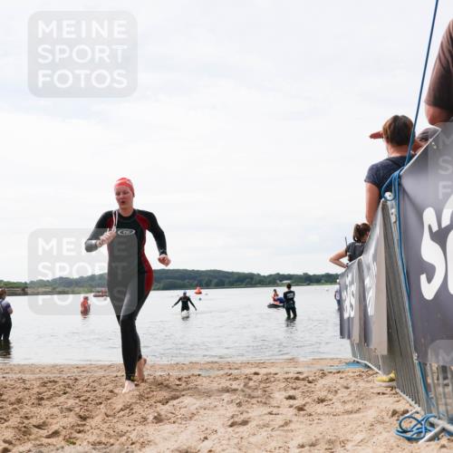 21.06.2026 - Viking Triathlon Michael Strokosch http://msf.ph/oto/9829608 21.06.2026 10:57:41 Schwimmen 652 meine-sportfotos.de