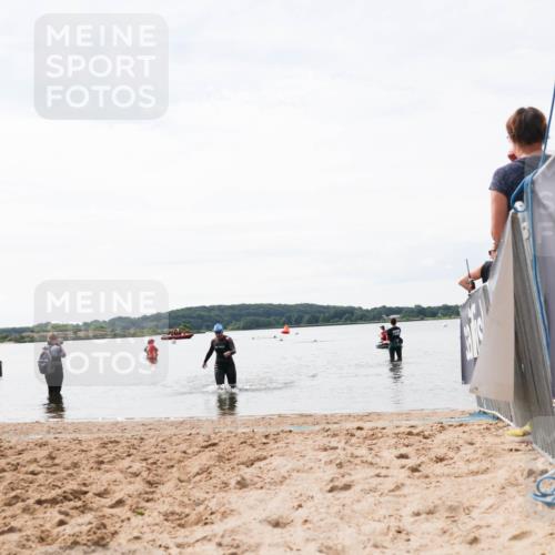 21.06.2026 - Viking Triathlon Michael Strokosch http://msf.ph/oto/9829644 21.06.2026 10:57:53 Schwimmen 224 meine-sportfotos.de
