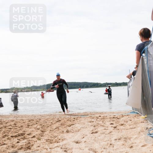 21.06.2026 - Viking Triathlon Michael Strokosch http://msf.ph/oto/9829658 21.06.2026 10:57:57 Schwimmen 224 meine-sportfotos.de