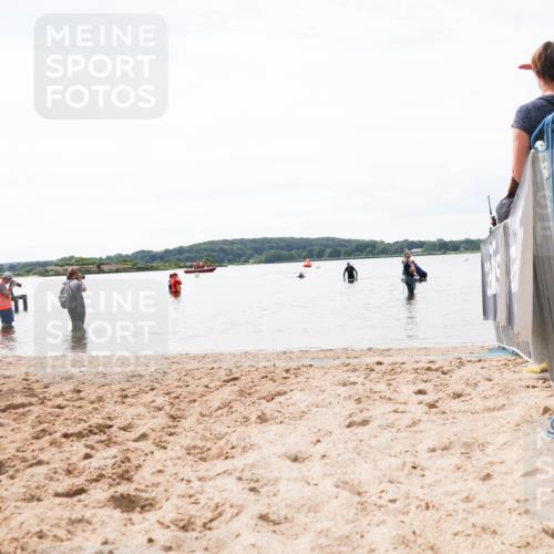 21.06.2026 - Viking Triathlon Michael Strokosch http://msf.ph/oto/9829674 21.06.2026 10:58:09 Schwimmen  meine-sportfotos.de