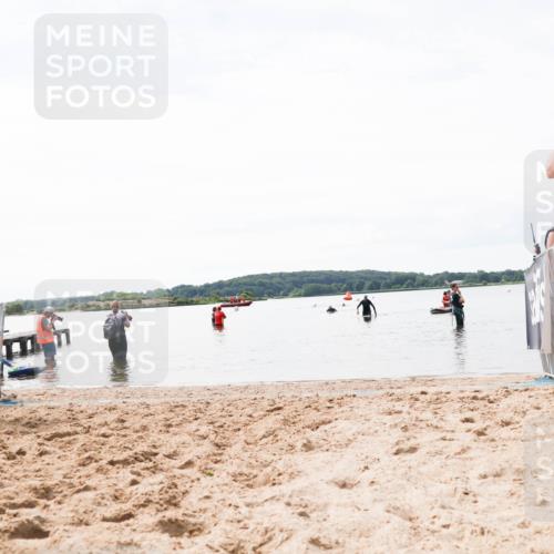 21.06.2026 - Viking Triathlon Michael Strokosch http://msf.ph/oto/9829689 21.06.2026 10:58:15 Schwimmen  meine-sportfotos.de