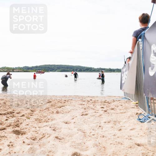 21.06.2026 - Viking Triathlon Michael Strokosch http://msf.ph/oto/9829700 21.06.2026 10:58:18 Schwimmen  meine-sportfotos.de