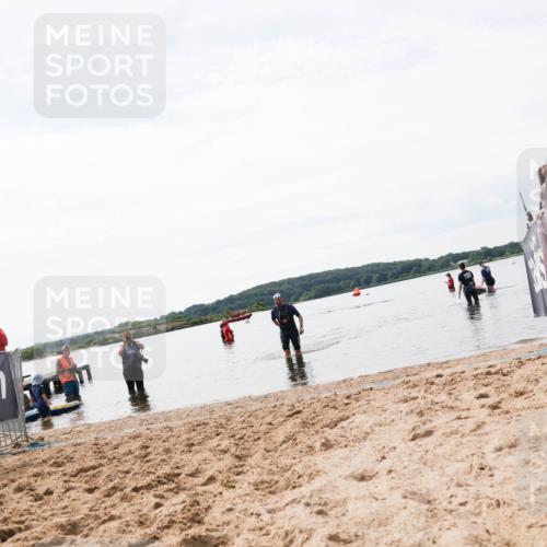 21.06.2026 - Viking Triathlon Michael Strokosch http://msf.ph/oto/9829786 21.06.2026 10:58:47 Schwimmen 141 meine-sportfotos.de