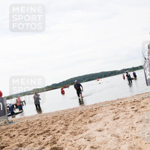 21.06.2026 - Viking Triathlon Michael Strokosch http://msf.ph/oto/9829787 21.06.2026 10:58:47 Schwimmen 141 meine-sportfotos.de