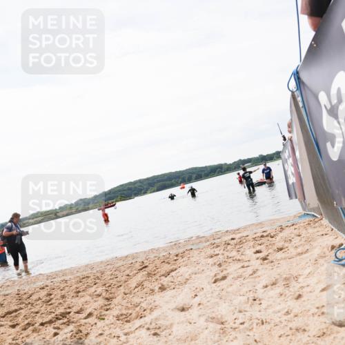 21.06.2026 - Viking Triathlon Michael Strokosch http://msf.ph/oto/9829813 21.06.2026 10:58:56 Schwimmen 141 meine-sportfotos.de