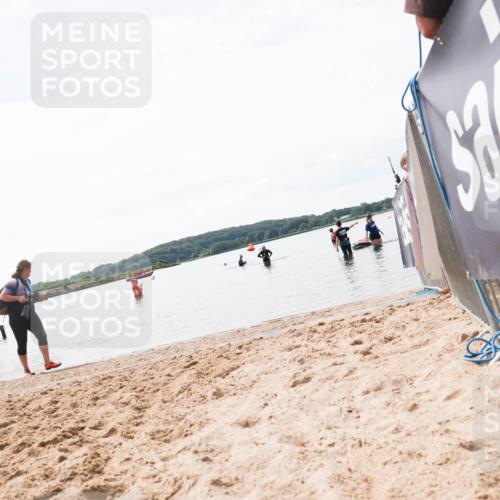 21.06.2026 - Viking Triathlon Michael Strokosch http://msf.ph/oto/9829821 21.06.2026 10:58:59 Schwimmen 141 meine-sportfotos.de