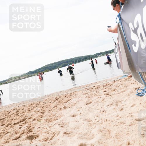 21.06.2026 - Viking Triathlon Michael Strokosch http://msf.ph/oto/9829858 21.06.2026 10:59:11 Schwimmen 106 meine-sportfotos.de