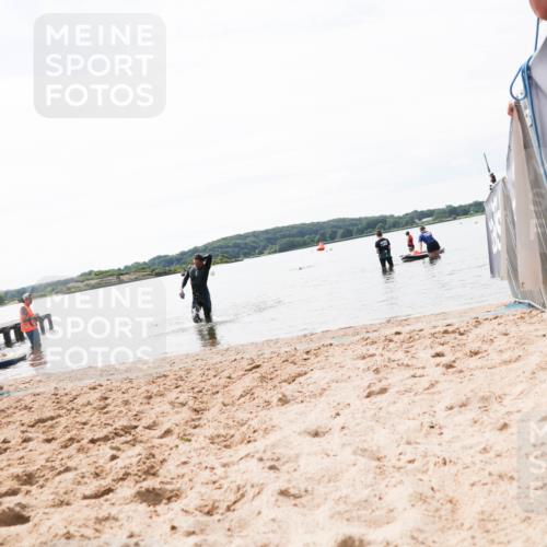 21.06.2026 - Viking Triathlon Michael Strokosch http://msf.ph/oto/9829899 21.06.2026 10:59:24 Schwimmen 106, 253 meine-sportfotos.de