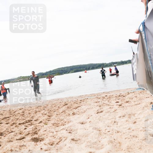 21.06.2026 - Viking Triathlon Michael Strokosch http://msf.ph/oto/9829904 21.06.2026 10:59:26 Schwimmen 253 meine-sportfotos.de