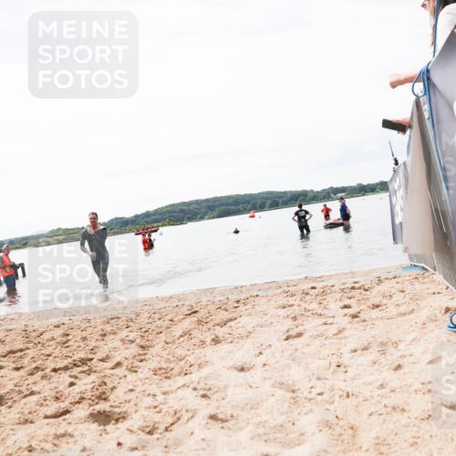 21.06.2026 - Viking Triathlon Michael Strokosch http://msf.ph/oto/9829905 21.06.2026 10:59:26 Schwimmen 253 meine-sportfotos.de