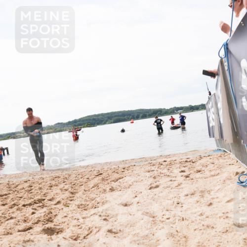 21.06.2026 - Viking Triathlon Michael Strokosch http://msf.ph/oto/9829911 21.06.2026 10:59:28 Schwimmen 253 meine-sportfotos.de