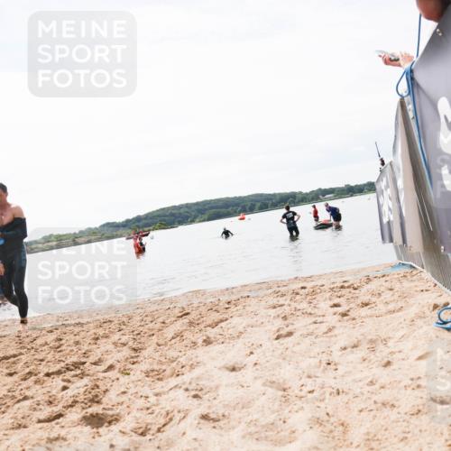 21.06.2026 - Viking Triathlon Michael Strokosch http://msf.ph/oto/9829915 21.06.2026 10:59:30 Schwimmen 253 meine-sportfotos.de