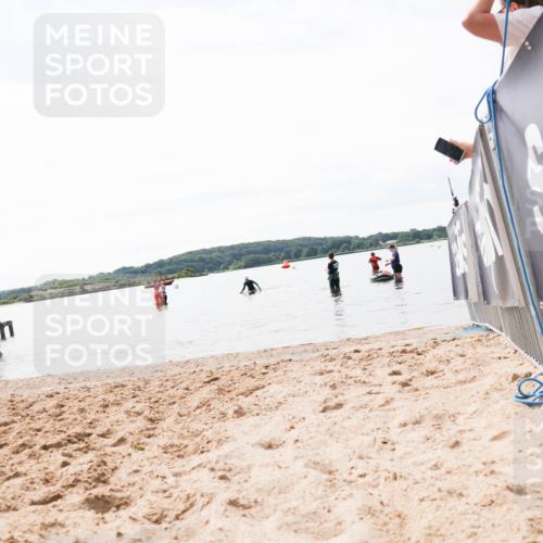 21.06.2026 - Viking Triathlon Michael Strokosch http://msf.ph/oto/9829925 21.06.2026 10:59:33 Schwimmen 253 meine-sportfotos.de