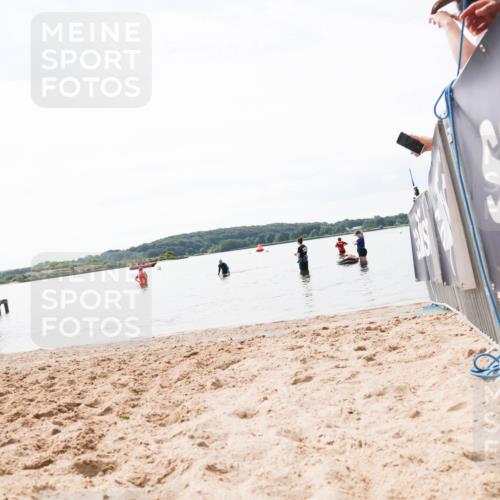 21.06.2026 - Viking Triathlon Michael Strokosch http://msf.ph/oto/9829928 21.06.2026 10:59:34 Schwimmen 253 meine-sportfotos.de