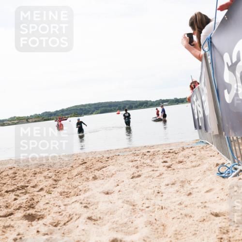 21.06.2026 - Viking Triathlon Michael Strokosch http://msf.ph/oto/9829959 21.06.2026 10:59:45 Schwimmen 542 meine-sportfotos.de