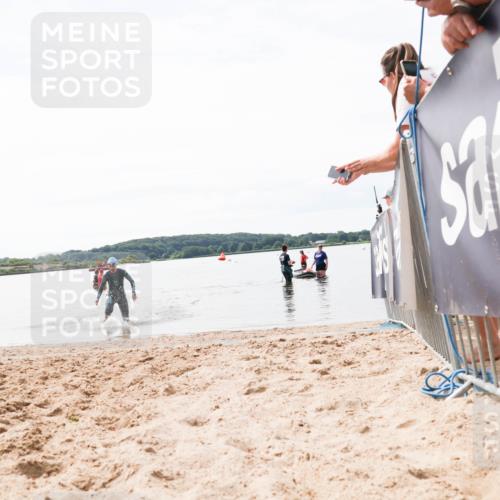 21.06.2026 - Viking Triathlon Michael Strokosch http://msf.ph/oto/9829974 21.06.2026 10:59:50 Schwimmen 542 meine-sportfotos.de