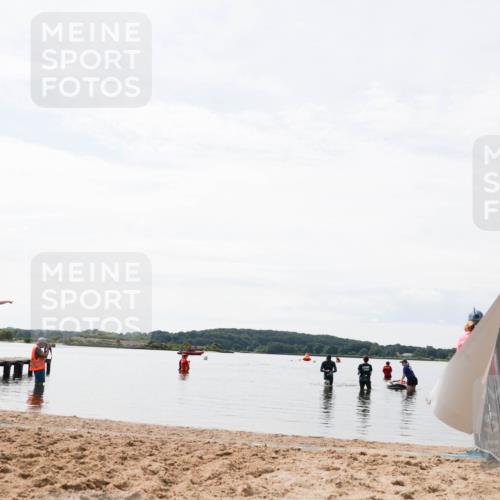 21.06.2026 - Viking Triathlon Michael Strokosch http://msf.ph/oto/9830026 21.06.2026 11:00:57 Schwimmen  meine-sportfotos.de
