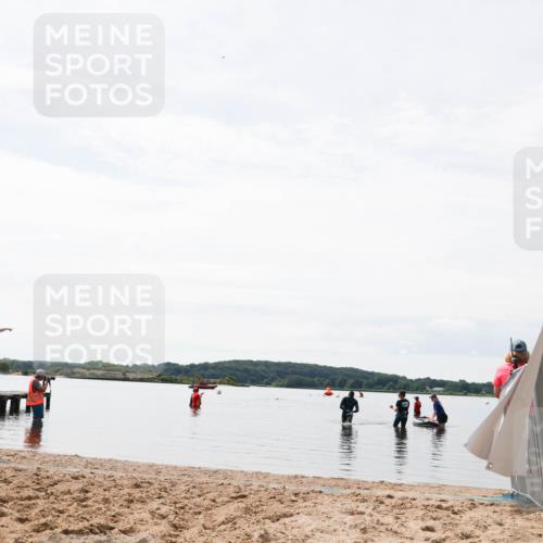 21.06.2026 - Viking Triathlon Michael Strokosch http://msf.ph/oto/9830029 21.06.2026 11:00:58 Schwimmen  meine-sportfotos.de